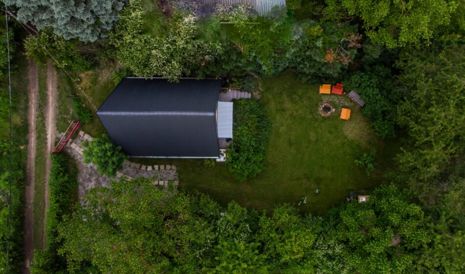 Bringás Vityilló - Nagymaros madártávlatból
Danubebend dogfriendly guesthouse 
Dunakanyar